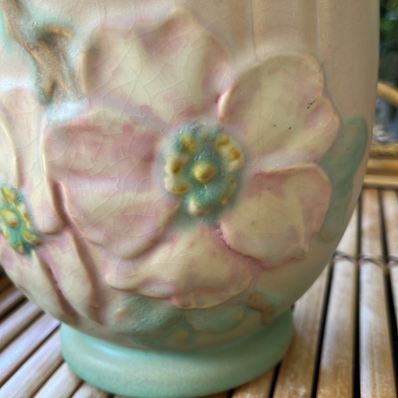 Weller Wild Rose Vase Vintage Pottery Collectable 1930's muted colors - Picture 3 of 12